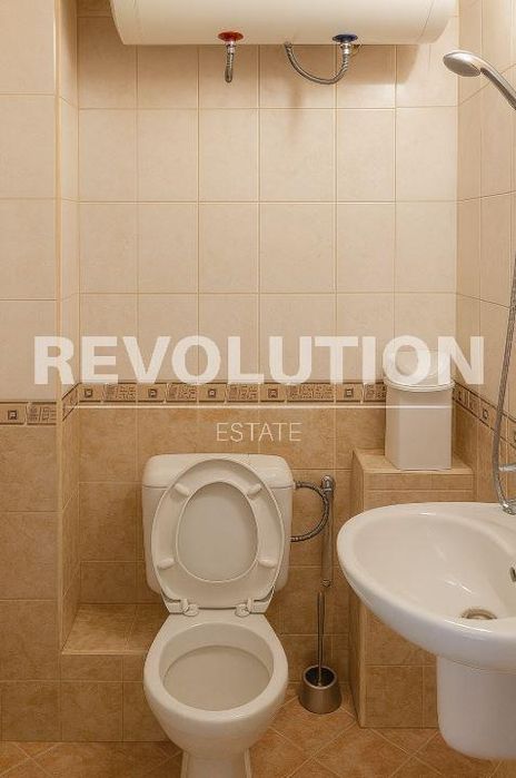 Дава се под наем Едностаен апартамент в Варна, Левски - 25 кв.м за 350 € - Снимка #3