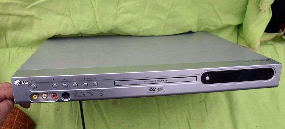 DVD recorder Philips si LG