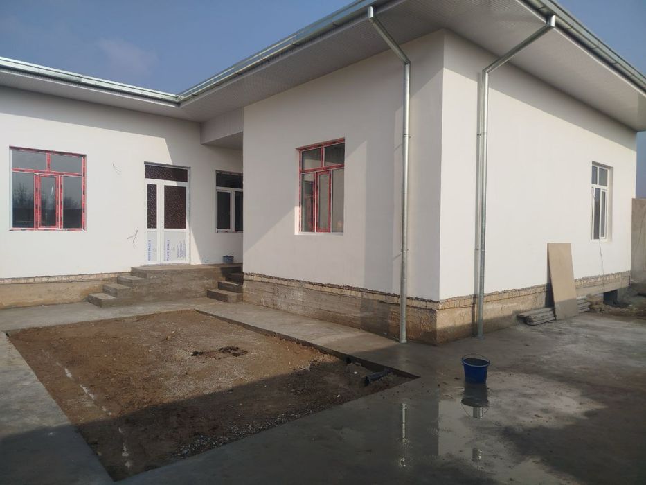 Uy sotiladi 2.5 sotix