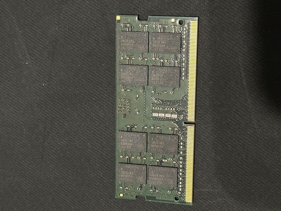Memorie 16GB RAM DDR4 2666MHz pentru laptop