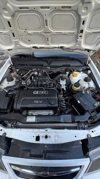 Srochno Nexia 2 1.6 sotiladi