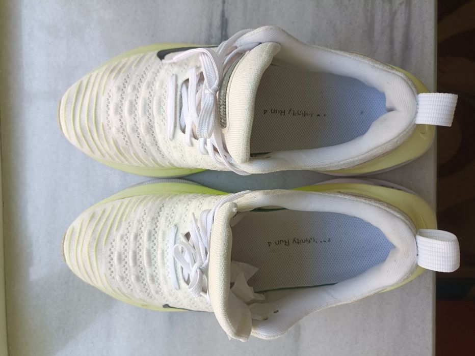 Оригинални Nike ReactX Infinity Run 4 (Размер 43) — Много здрави