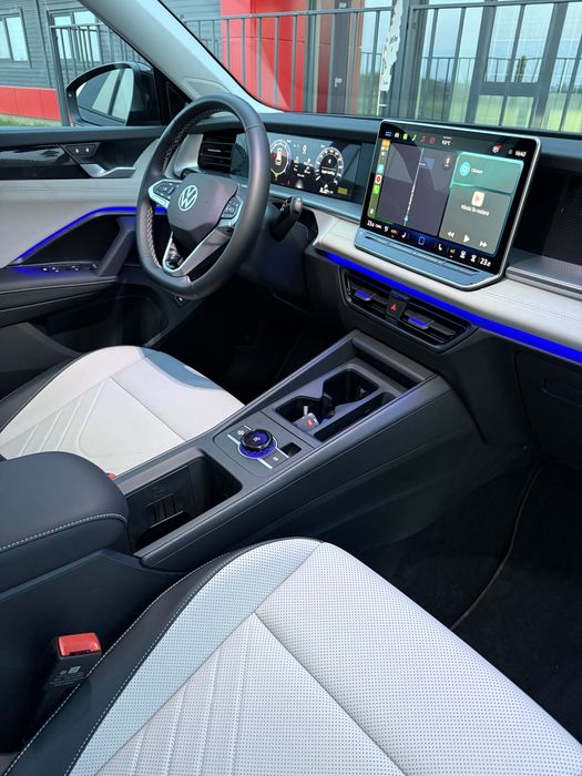 VW Tayron 2025 | 4Motion | 2.0 TFSI | Automată | 4.700 km |