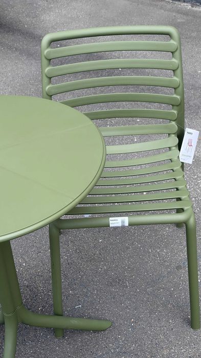 Set mobilier cafenea/terasă Nardi Italia – NOU, nefolosit | 11 piese