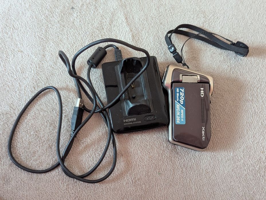 Дигитални фотоапарати Olympus,VistaQuest, DXG, HP, Sanyo, Xacti