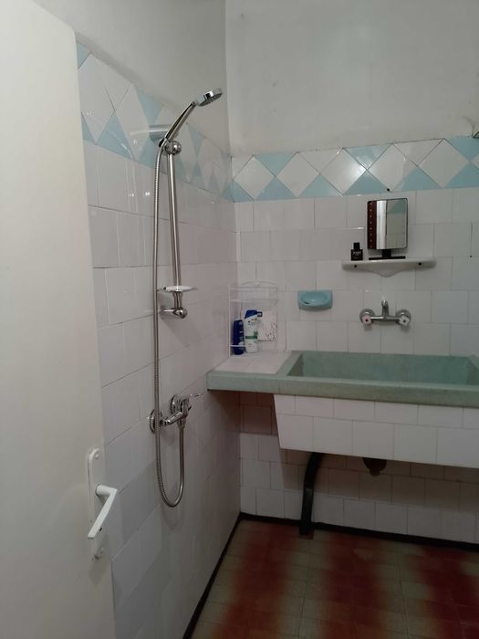 Дава се под наем Тристаен апартамент в Стара Загора, Център - 76 кв.м за 357 € - Снимка #6