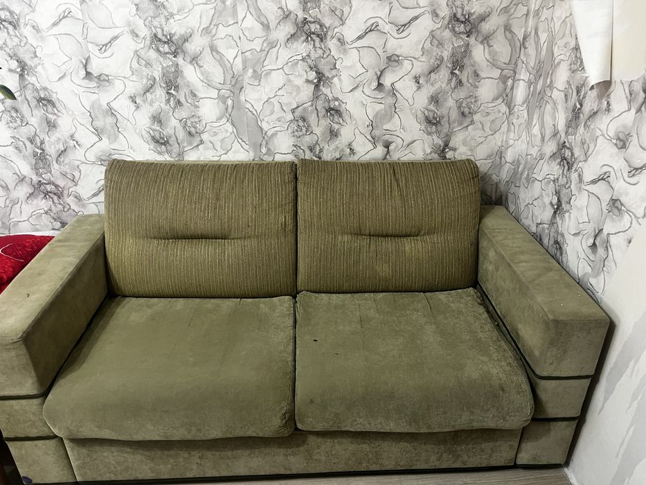 Отдам даром раздвижной диван