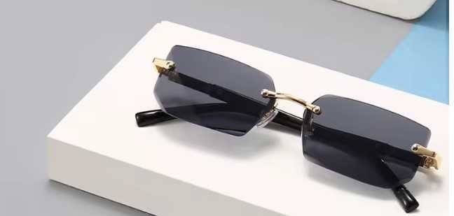 Слънчеви очила без рамка различни модели