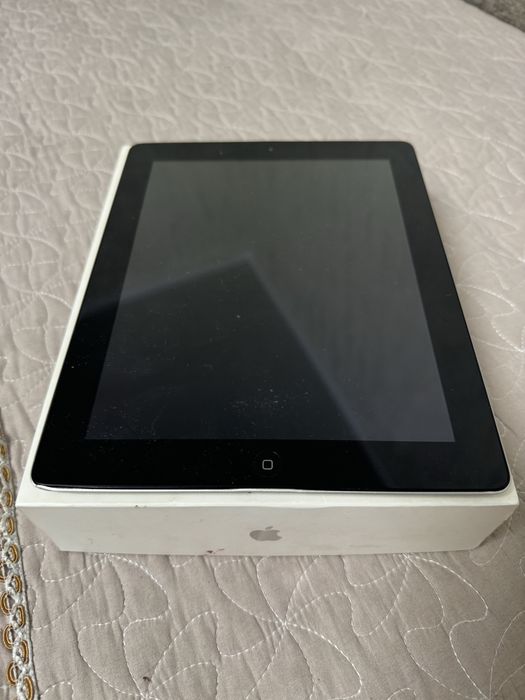 Срочно продам 2 айпада