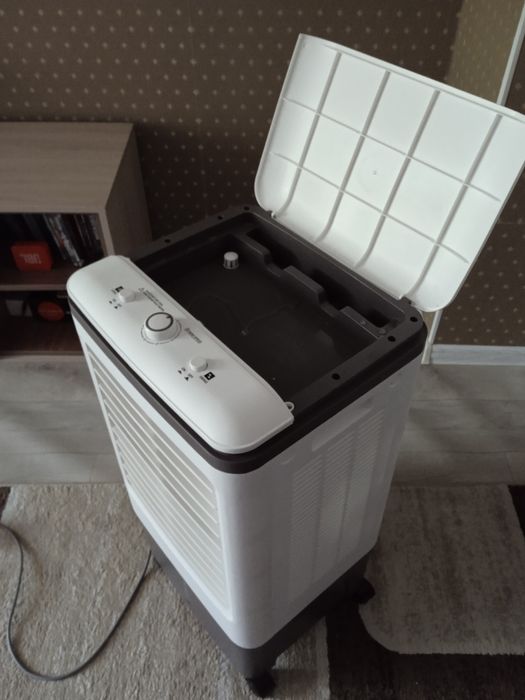 Охлаждающий вентилятор