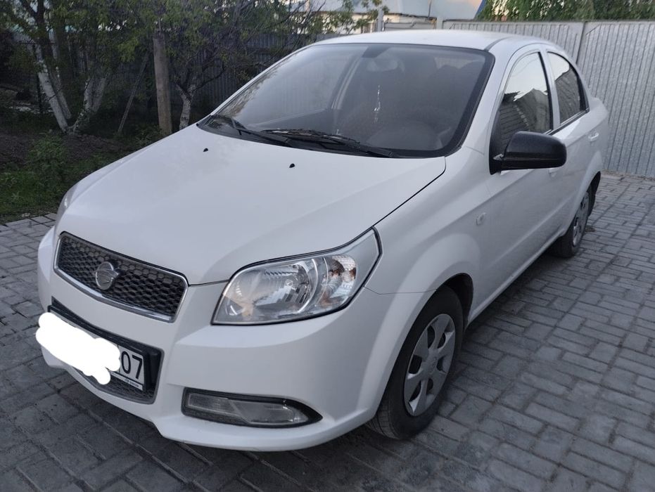 Продам машину Ravon R3