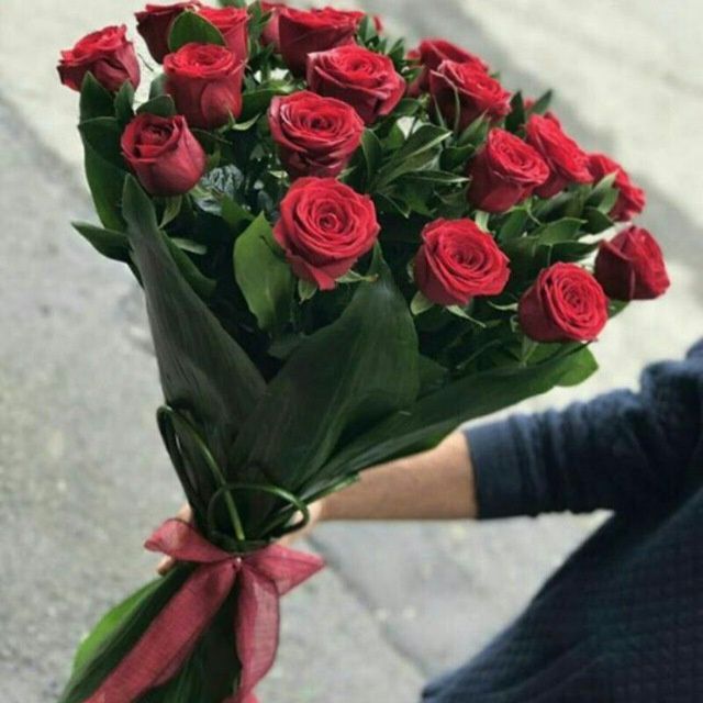 Цветы на заказ букеты карзинки и.т.д