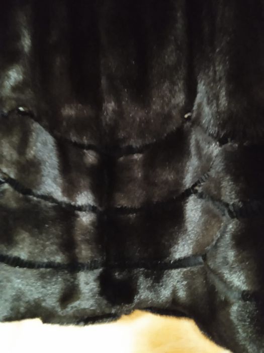 Продам норковую шубу