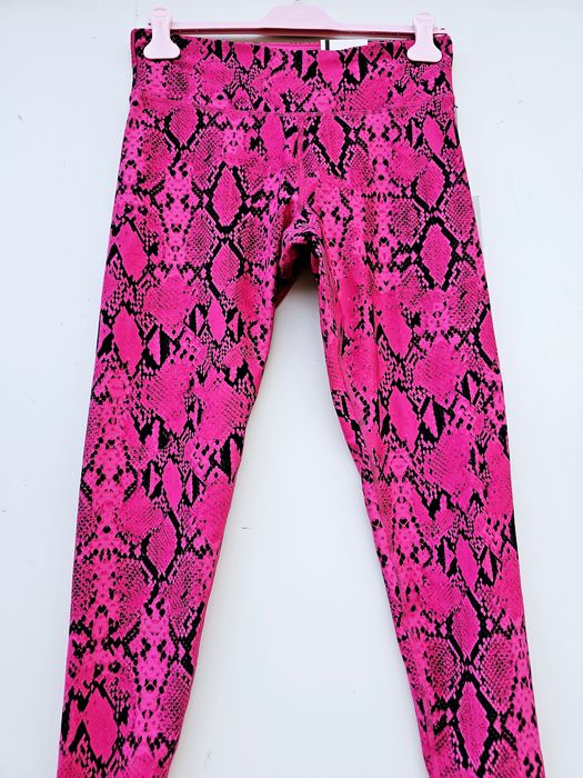 DKNY Sport оригинален дамски клин Л размер нов