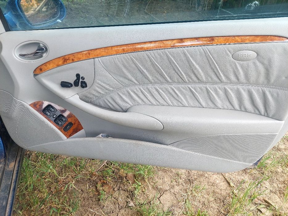 W209 Кожени седалки за ЦЛК / Салон за Мерцедес ЦЛК