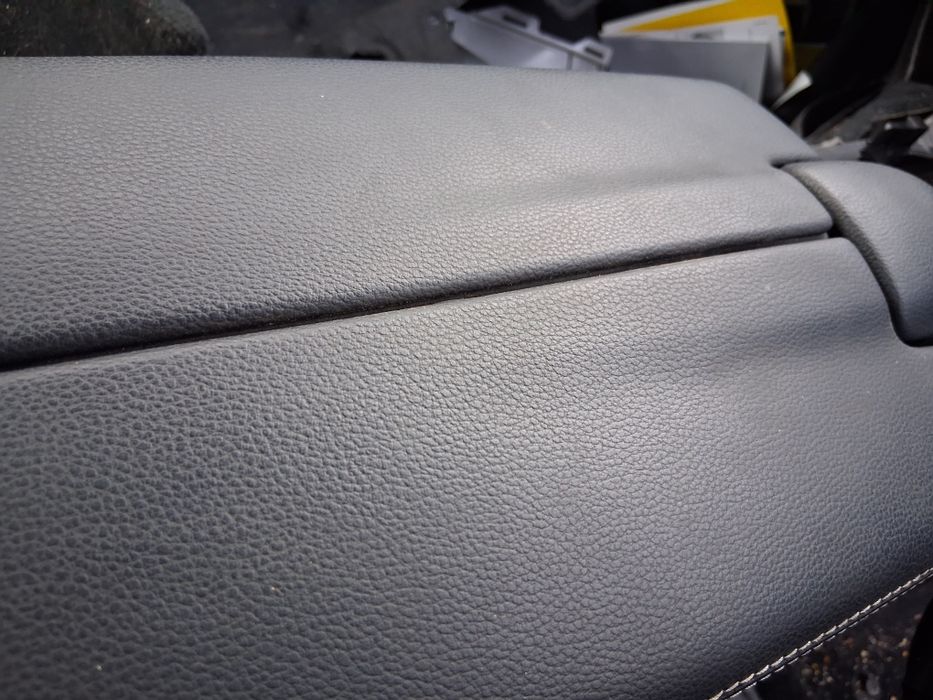 Подлакътник мерцедес Е класа w212 подлакътник mercedes E class w212