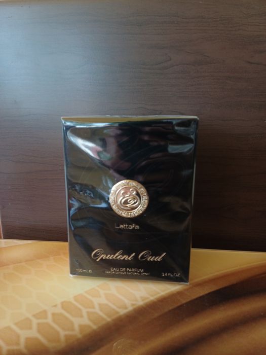 Lattafa Opulent Oud