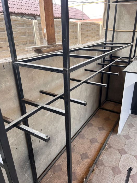 Стойки, Оборудование для магазина