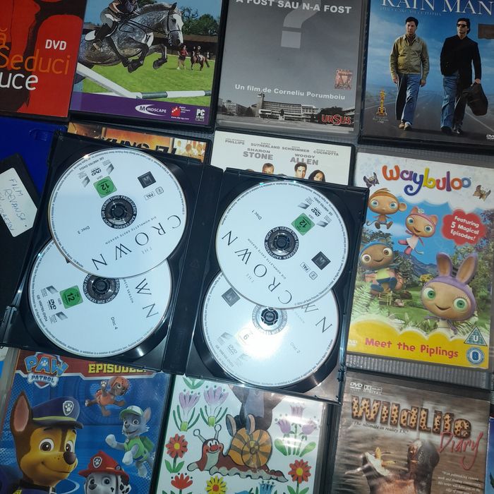 Cd uri cu fime/muzica/jocuri