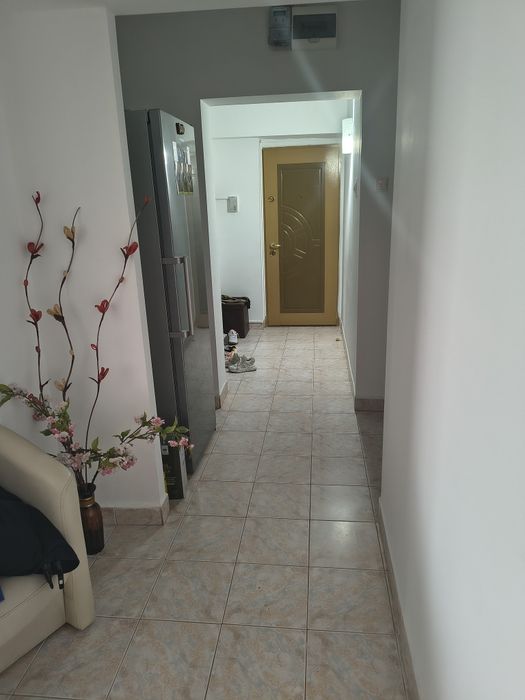Vand apartament 4 camere decomandat 90 mp Bulevardul Ghencea etaj 6/10 cu parcare inclusa