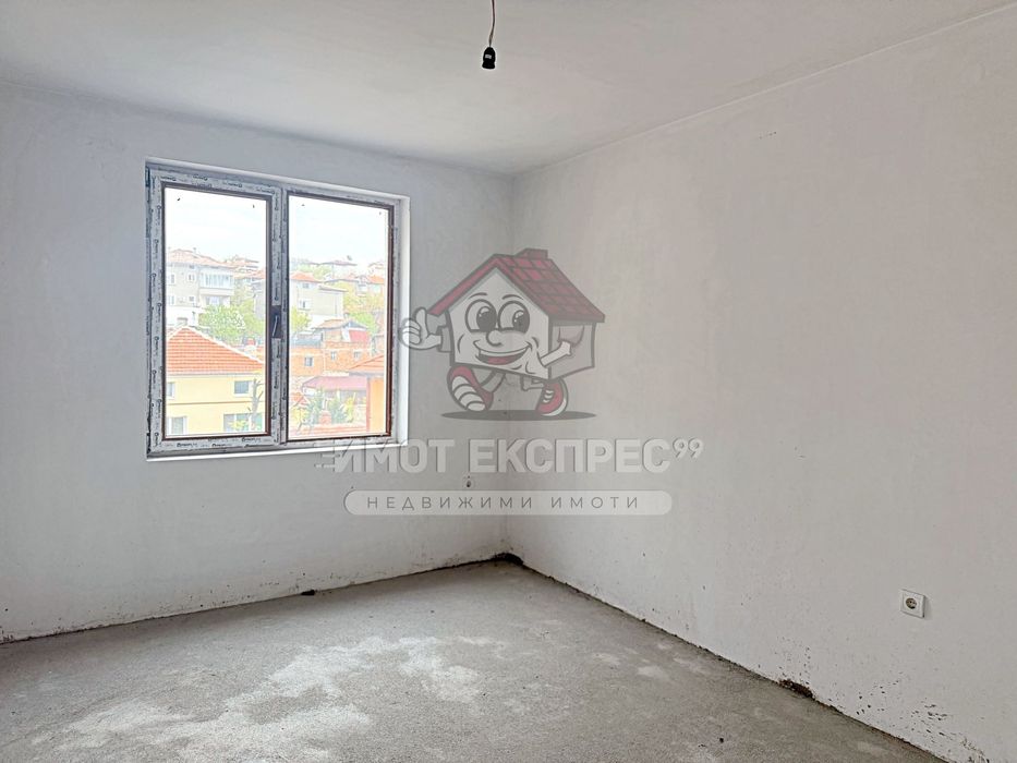 Продава се Тристаен апартамент в Асеновград - 125 кв.м за 908 €/кв.м - Снимка #9