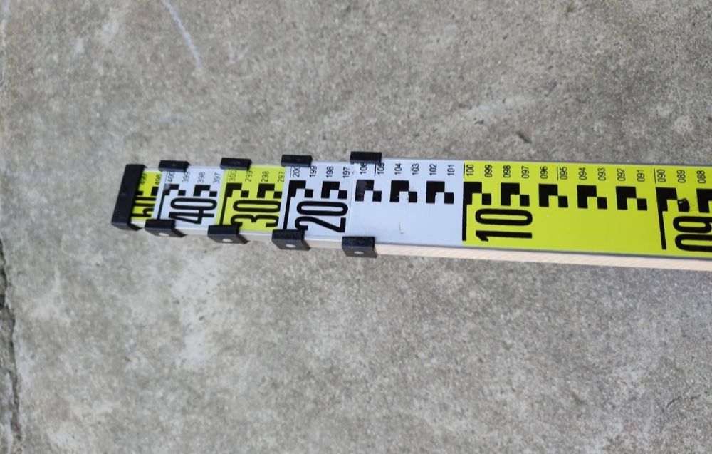 Алуминиева, телескопична, геодезична лата - 5м