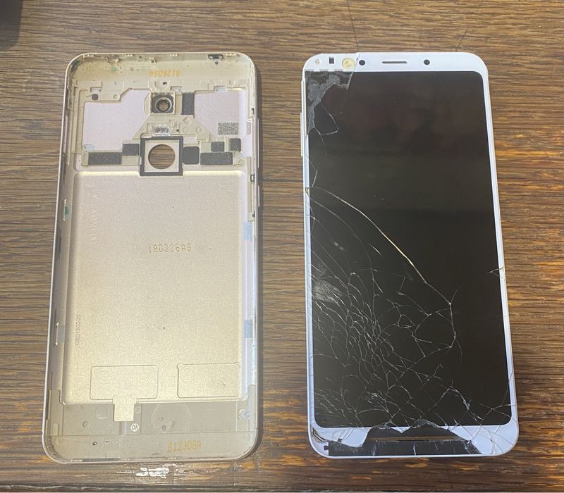 Redmi 5 plus на части