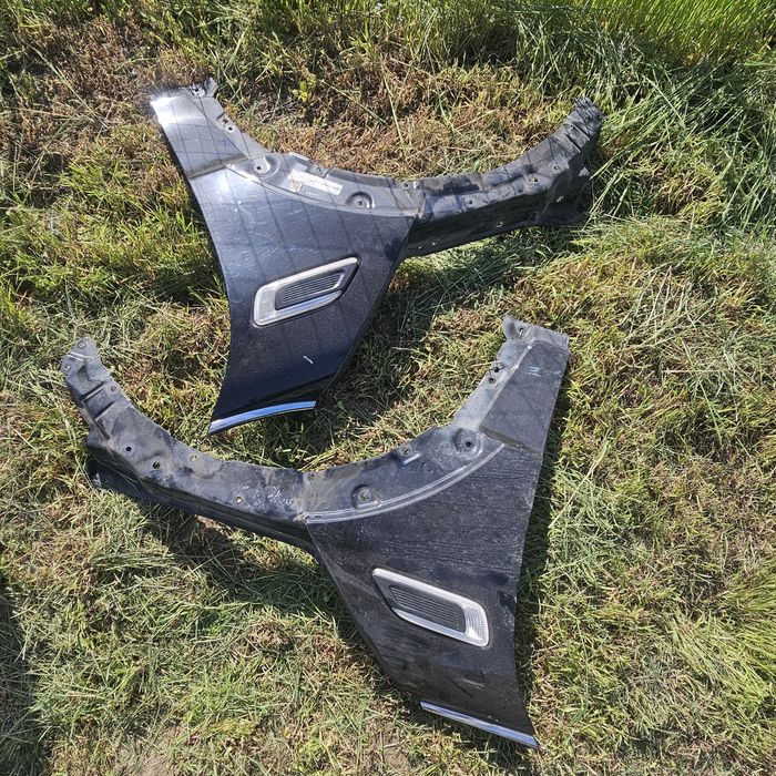 Преден ляв  и десен калник за MINI Clubman F54