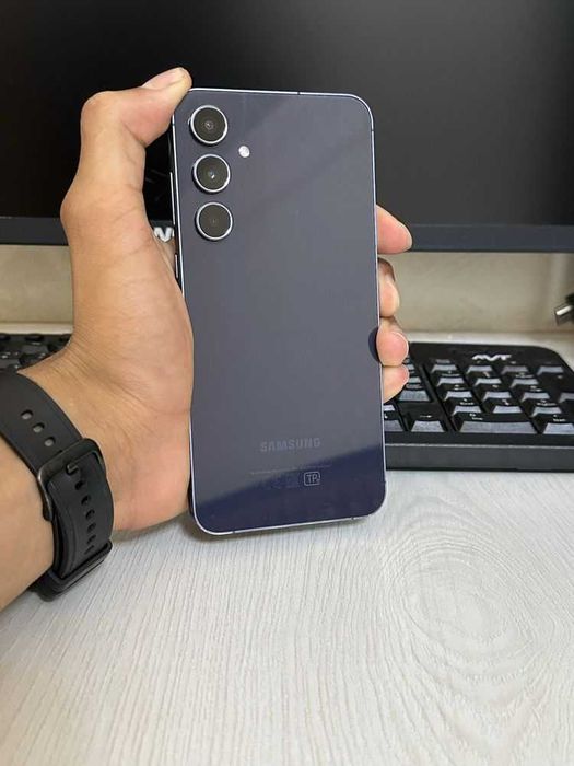 Samsung Galaxy A55 5G 8/256 в отличном состоянии IMEI есть Вьетнам