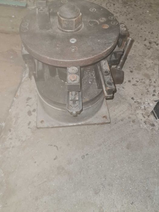 Кръгла преса за дограма