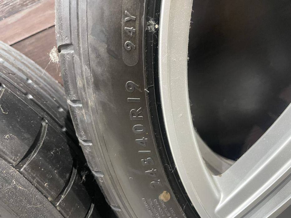 Продам  копмлект Колес