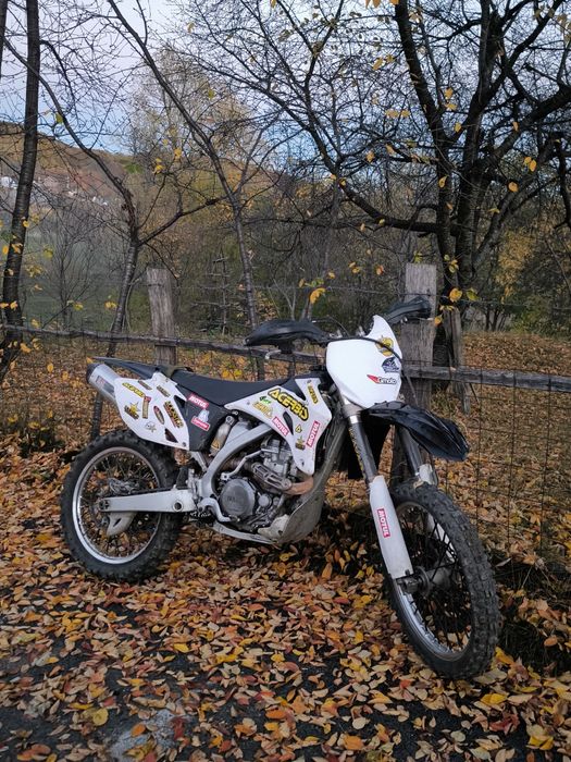 Vând sau schimb yz450f