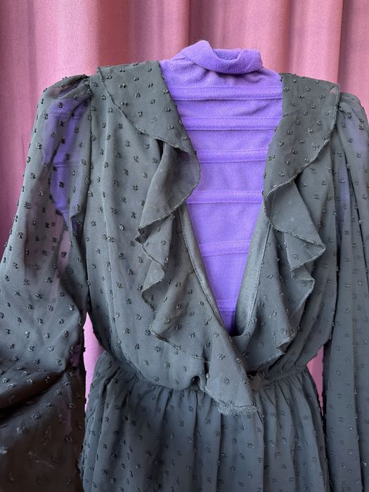 Рокля , черана , размер S