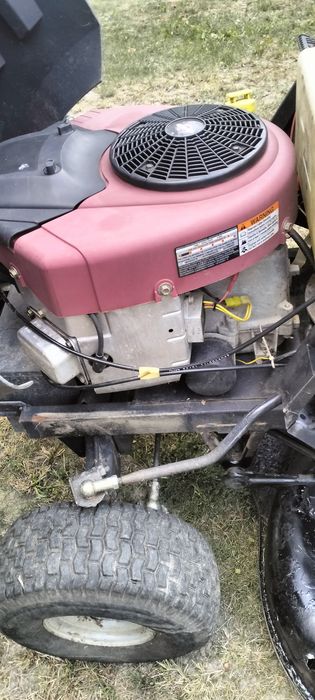 Tractoraș gazon castel garden 20cp