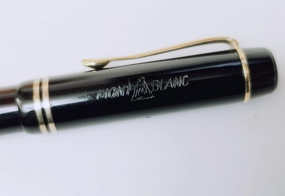 Stilou Montblanc 324, rar , penita aur 14K, piston telescopic, Germania