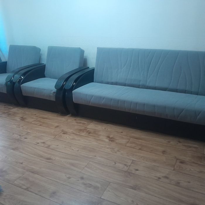 Продам диван и 2  кресла!