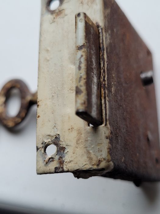 Ключалка от шкаф, производство Сталин