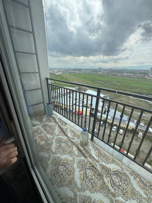 Qorasuv 1da 2 xona kvartira sharoitlari bn oilaga ijaraga beriladi