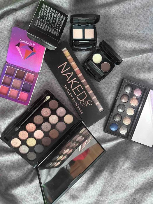 лотове от качествена козметика на символични цени