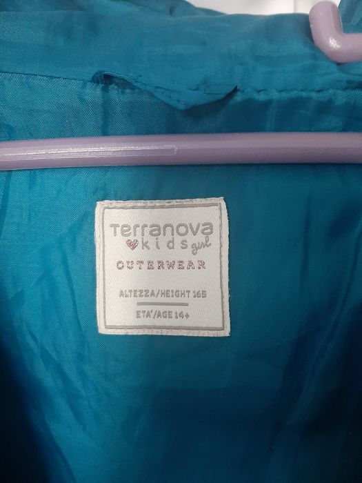 Geaca de toamna in stare foarte buna