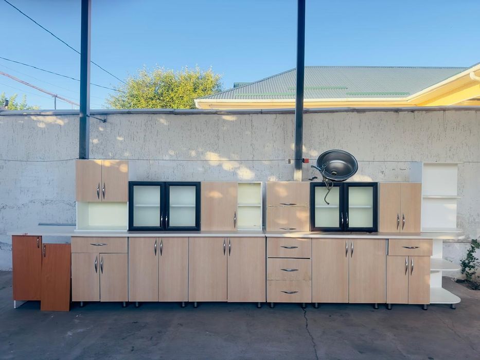 Кухонный гарнитур