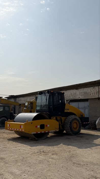 XCMG Каток 20тонна