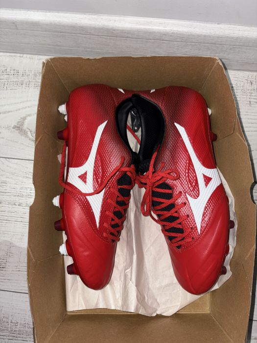 Бутонки mizuno rebula 2v2