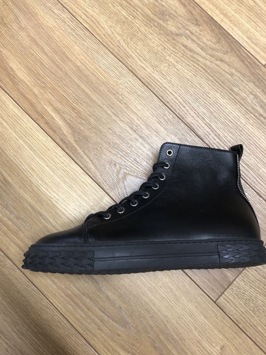 Мъжки кецове нови