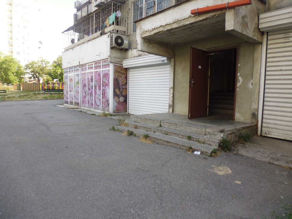 Дава се под наем Магазин в София, Люлин 3 - 83 кв.м за 614 € - Снимка #3