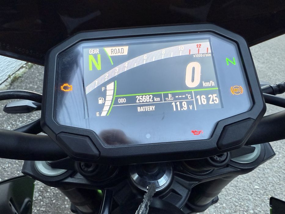 Kawasaki Z900 A2 Accesorizat