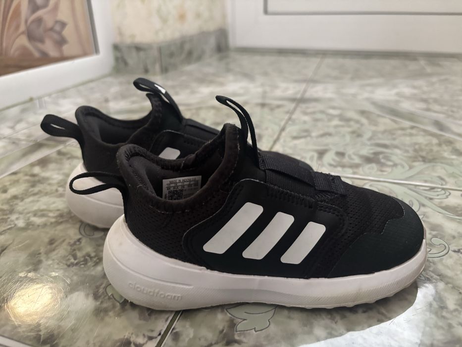 Детски маратонки на Adidas