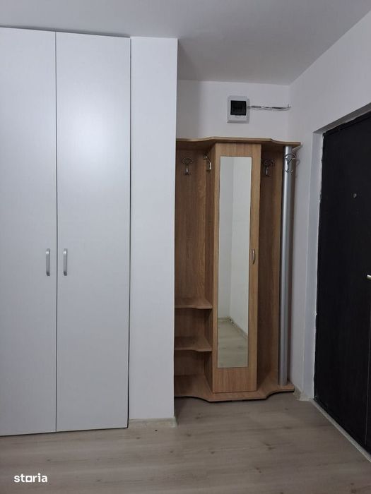 Vând apartament cu 2 camere Mioveni-parter