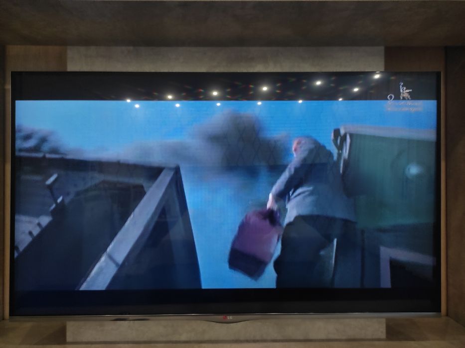 Телевизор LG smart tv