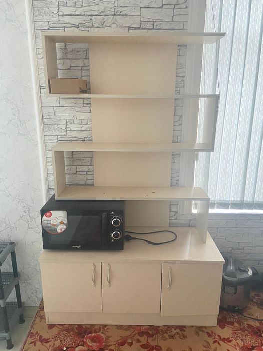 Шкаф для растений или для книг 30 000